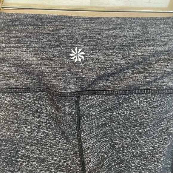 Athleta Odyssey Chatarunga Capri Leggings - Picture 5 of 7